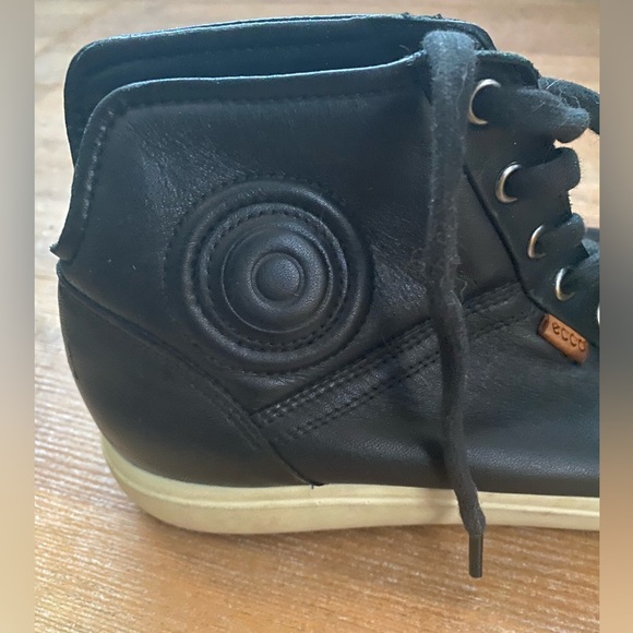 ECCO High Top Sneakers - Picture 6 of 8